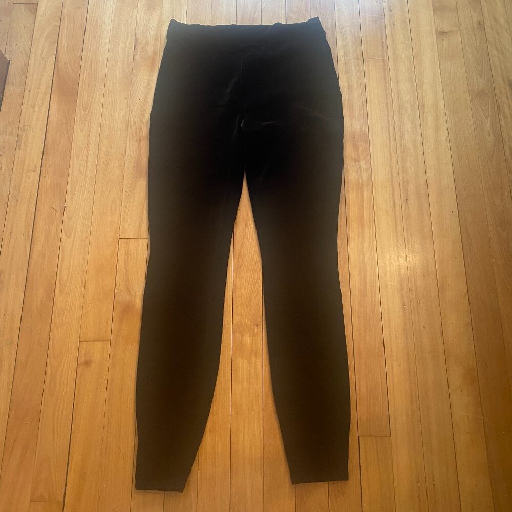 J. CREW Women's Black Velvet Pant ( Nice Weight to Pant) Size Small C1